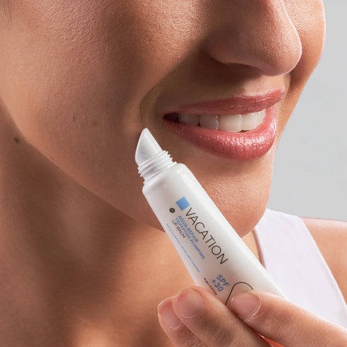 فاكيشن اكوا ريبير ليب بالم بالعسل وزبدة الكاكاو SPF 30+ لترطيب وحماية الشفاه 15 جم - Vacation