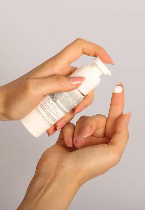 ديرما اكتيف اكتي وايت سيروم تصحيح البقع وتفتيح البشرة 30 مل - Dermactive